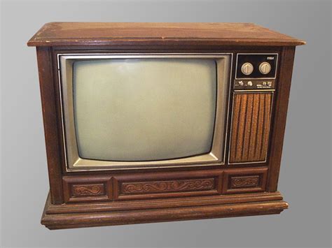 Телевизор Старые Модели Фото Telegraph