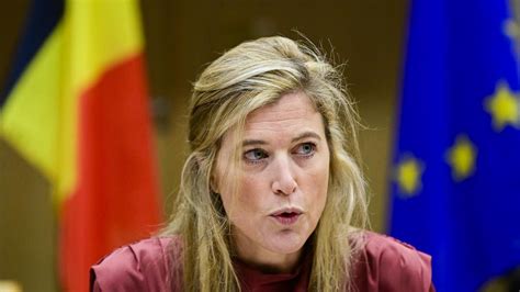 Un conseil de défense est notamment prévu ce mercredi ou jeudi, a indiqué ce mardi l'elysée à l'afp. Coronavirus: Annelies Verlinden plaide pour que «les ...