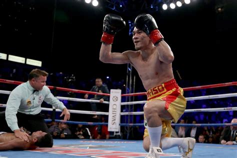 HBO Boxing results: Srisaket knocks out Chocolatito in 4 