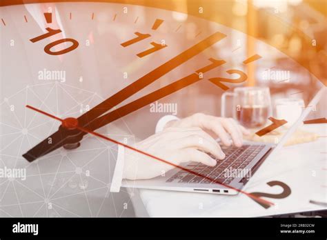 Time wasting activities hi-res stock photography and images - Alamy