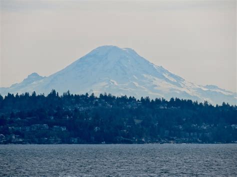 Mount Rainier Seattle Taking The Ferry To Bremerton Wit Flickr