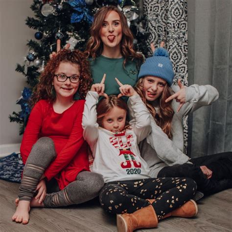 teen mom leah messer fans shocked by how grown up her daughters aliannah and aleeah 11 look on