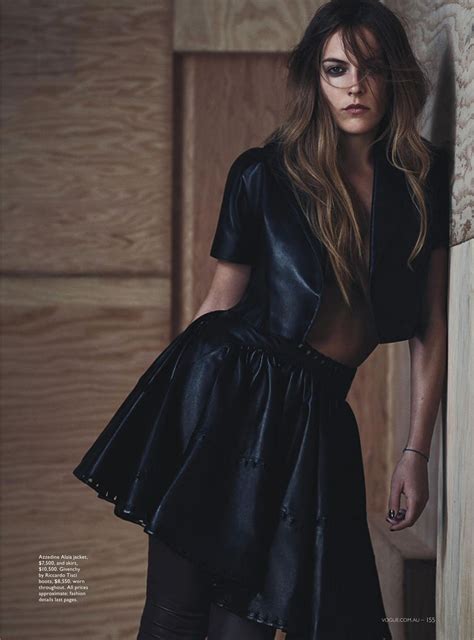 Doing It Tough Riley Keough By Nathaniel Goldberg For Vogue Australia May 2015 Fashion
