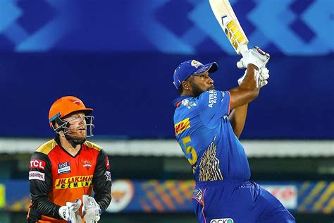 Pollard, also picked up two important wickets in the last game and can fill in the role of fifth or sixth bowler. MI vs SRH: సన్‌రైజర్స్ అద్భుత బౌలింగ్.. ముంబై స్కోర్ ...