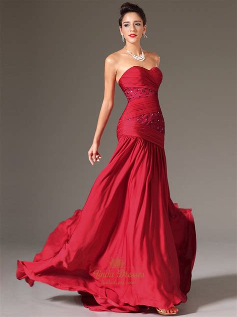 Red Sweetheart Strapless Sheath Chiffon Prom Dress With Beaded Detail
