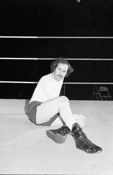 Andy Kaufman Wrestling Famous Wrestlers Andy Kaufman Professional