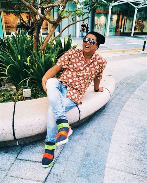 Regular people react to movies out now Dee Kosh Birthday, Real Name, Age, Weight, Height, Family ...