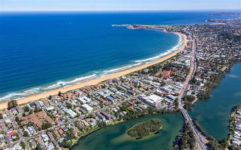 Narrabeen Beach New South Wales Australia World Beach Guide