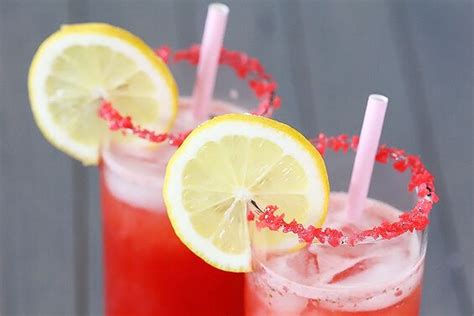 This Sparkling Strawberry Lemonade Recipe Truly Sparkles Made With