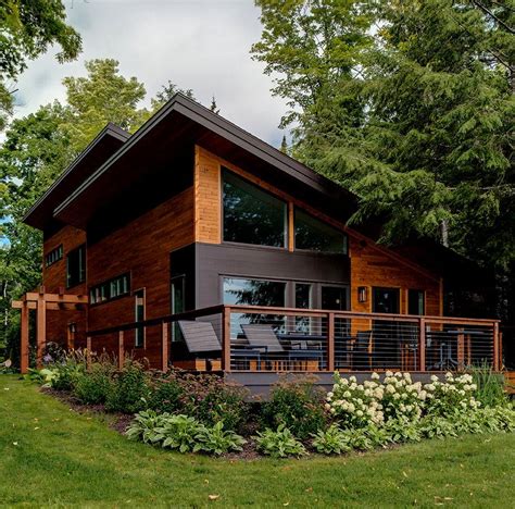 This Modern Log Home Is An Architectural Feat