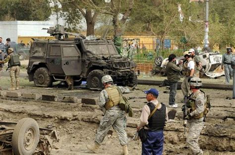 La farnesina ha confermato la morte del connazionale. Kabul, attentato ai militari italiani /1 - Galleria ...