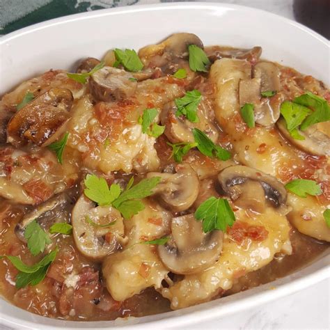 As an amazon affiliate, and affiliate with other businesses, i earn from qualifying purchases. Instant Pot Italian Chicken Marsala {Pressure Cooker ...