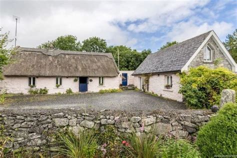 Thatched Cottage For Sale In Co Galway Thatched Cottage Irish Houses