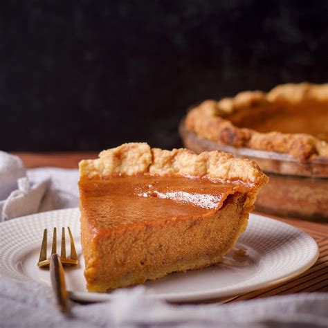 Maple Pumpkin Pie With Whipped Cream ~ No Evaporated Milk