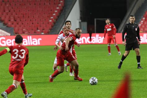 82 enes i̇slam i̇lkin), savicevic (dk. Yılport Samsunspor - Beypiliç Boluspor: 1-0