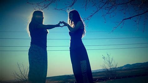 Silhouette Heart Best Friend Picture Friend Pictures