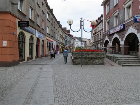 It is the administrative seat of racibórz county. Racibórz, ul. Długa. To ostatni przystanek w naszym ...