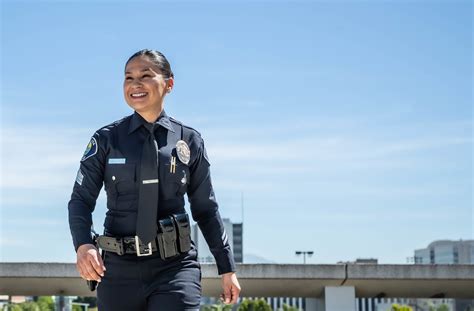 Homegrown Sergeant Brings Values From Sports Hard Work To Santa Ana Pio Job Behind The Badge