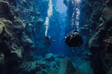 How Does It Feel To Scuba Dive Between Two Continents