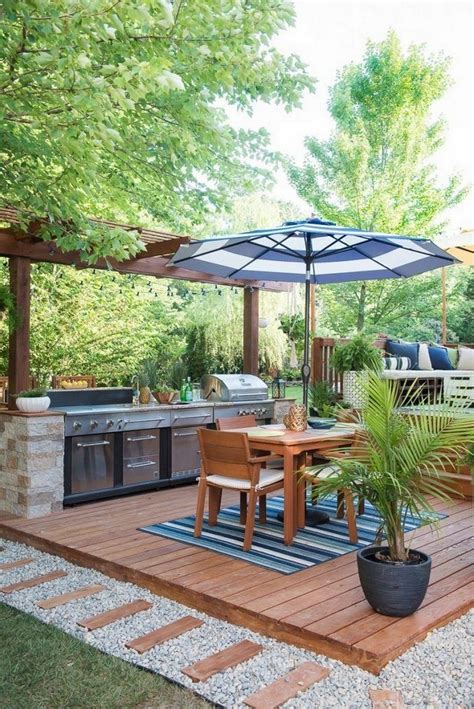 20 Pretty Outdoor Kitchen Ideas Thatll Surprise Your Guests Page 2 Of 29 Outdoor Kitchen