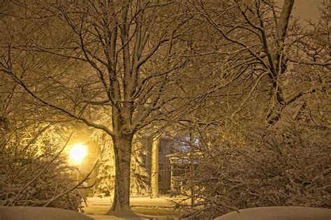 Snow 3 2 2012 Waukesha Wisconsin Today It Is 60 Degrees B Flickr