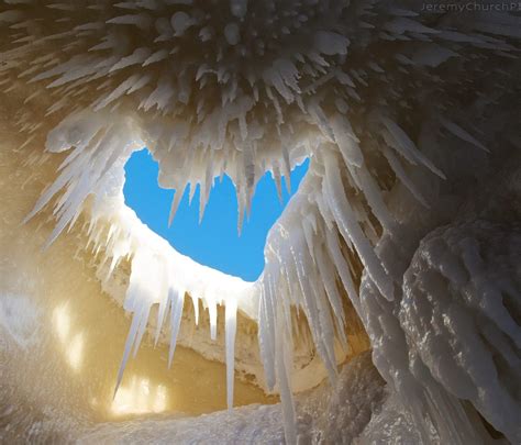 A Look Inside Muskegons Spectacular Lake Mich Ice Caves News