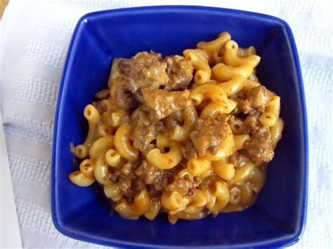 Check out our delicious spin on the classic brazilian cake, with fererro rochers. Velveeta Cheeseburger Mac | Hamburger helper recipes, Beef mac and cheese, Recipes
