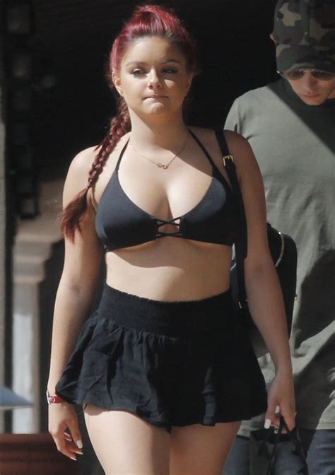 🔥 ️‍🔥 Naked Ariel Winter Abandons Hope And Has Sex With A Black Guy