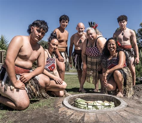 Evening Cultural Experience Hangi Dinner The Haka Shop Authentic Māori Cultural Experience