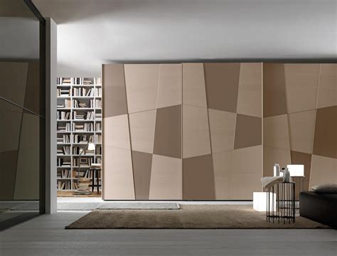Take the whole lot out of the room you wish to decorate. Pin by Sandeep Veer on Wardrobes - Master Bedroom ...
