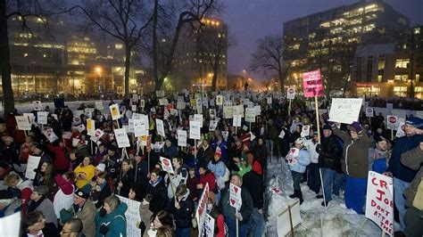 Crowds Gathering Again In Wisconsins Capital To Protest Bill On Unions
