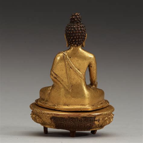 A Gilt Bronze Buddha Qing Dynasty 1644 1912 Bukowskis