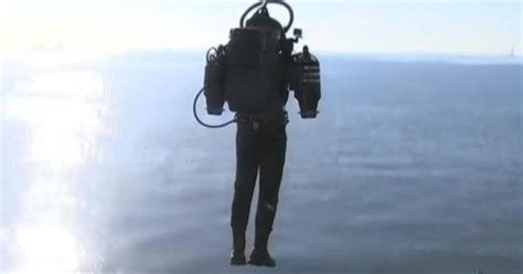 Pilots At Lax Report Seeing Guy In A Jetpack 3000 Feet In The Air