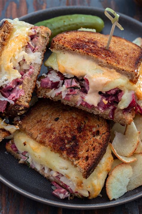 How To Make A Classic Reuben Sandwich Olivia S Cuisine