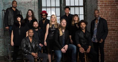 Tedeschi Trucks Band Announces Shows With Hard Working Americans