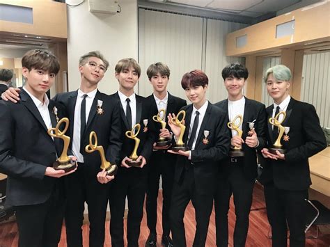 Bts Becomes Youngest Recipients Of Order Of Cultural Merit At 2018