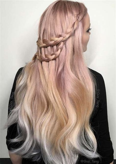 This style is one of the simple and easy hairstyles for long hair. 100 Trendy Long Hairstyles for Women to Try in 2017 | Fashionisers