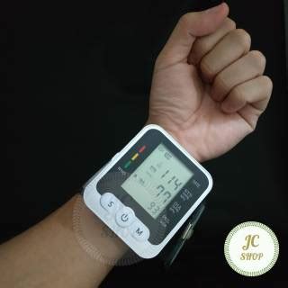Tensimeter Digital Pergelangan Tangan Alat Ukur Pengukur Tekanan Darah