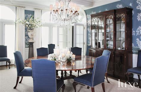 Traditional Blue Dining Room With Chinoiserie Motif Luxe Interiors