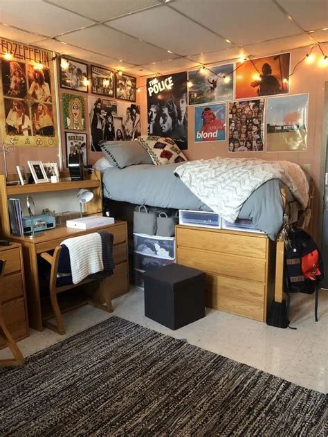 31 discover ideas about college bedroom decor home decor dorm room layouts cool dorm rooms