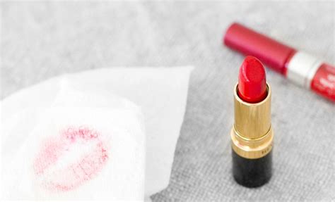 how to remove red lipstick from anything clementine daily removing lipstick stains red