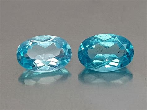 125ct Neon Blue Apatite Best Quality Gemstone Iigc006 Gem Rock