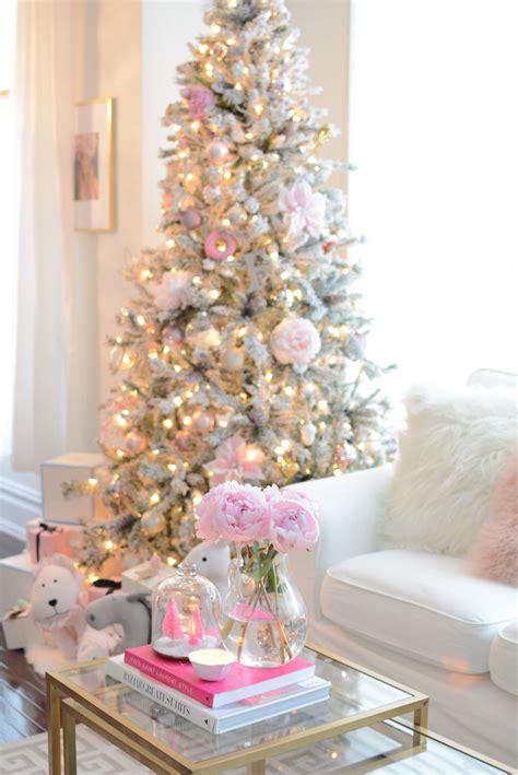 How To Decorate The Perfect Pink Christmas Tree The Pink