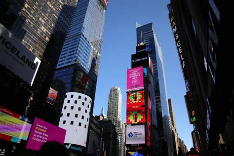 무료 이미지 건축물 도로 거리 밤 시티 마천루 도시의 뉴욕 타임 스퀘어 맨해튼 도시 풍경 도심 구성 색깔 미국 건물 광고 중심지 도시들