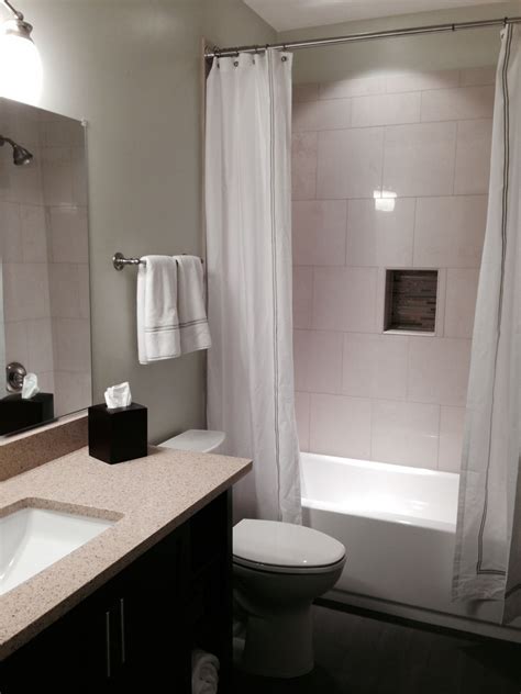 Wooden vanity units, natural stone tiles and even a natural clay wall finish are all wonderful ways to connect a bathroom basement to nature. Photos of bathroom in finished basement in Fairfax VA
