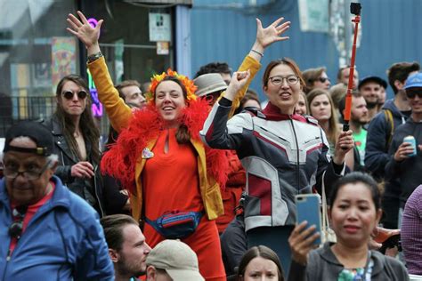 Seattle S Fremont Solstice Parade Canceled Due To Novel Coronavirus