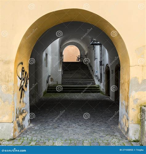 Arch Gallery And Passage Stock Image Image Of Pavestone 27103055