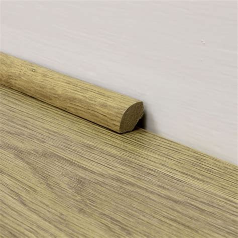 Hdf prestige oak scotia beading for laminate floors, 18x18 mm, 2.4 m. Laminate Floor: Laminate Floor Quadrant