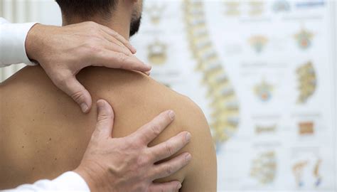 How To Treat A Sprained Shoulder 5 Things You Can To Do For Recovery