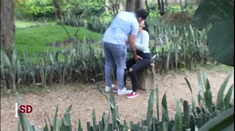 espiando a una pareja en el parque publico xvideos